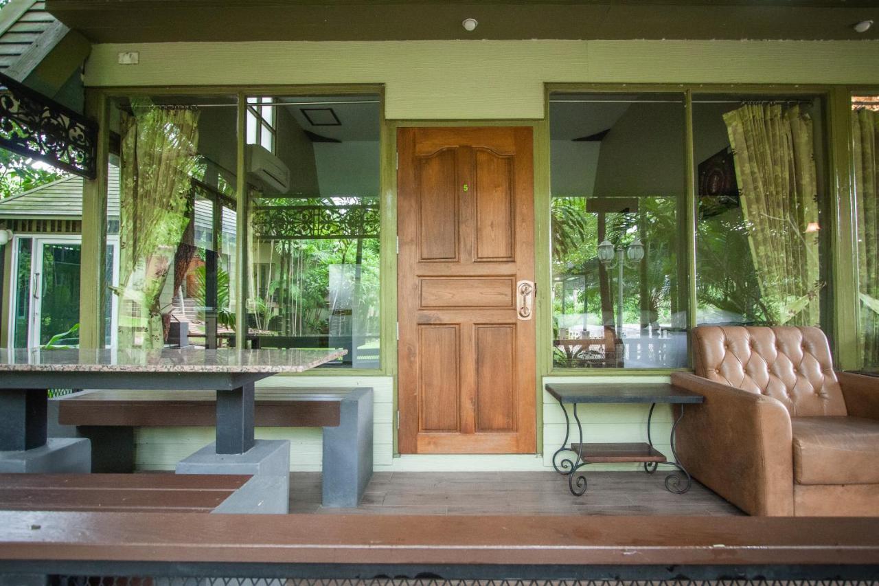 Panalee The Nature Boutique Пай